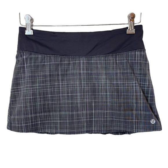 lululemon athletica Dresses & Skirts - Lululemon Pace Setter Tennis Skirt Pleated Gray Plaid Zipper Pocket Size 4
